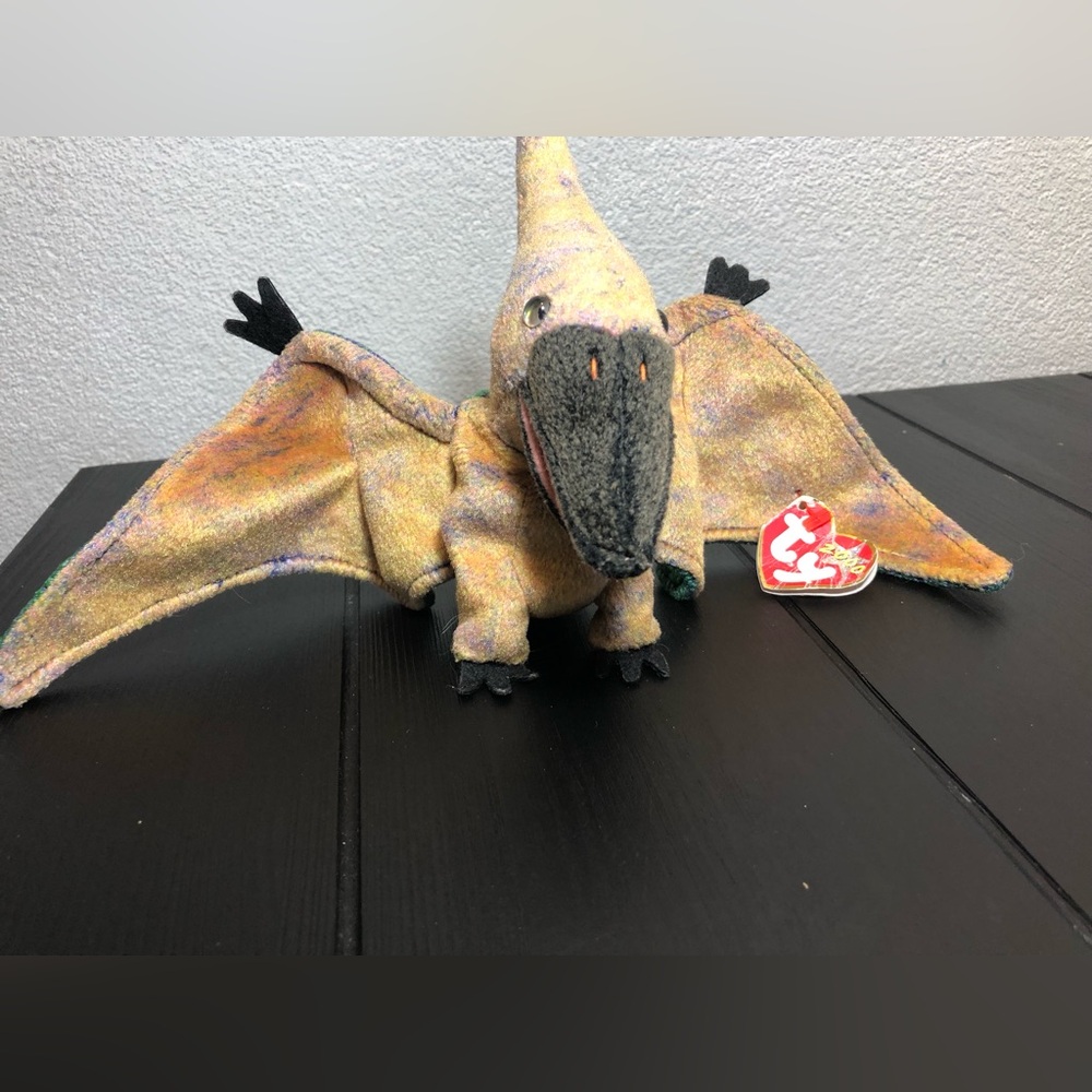 TY Beanie Baby "Swoop" Pterodactyl Pristine Fabric 2000
